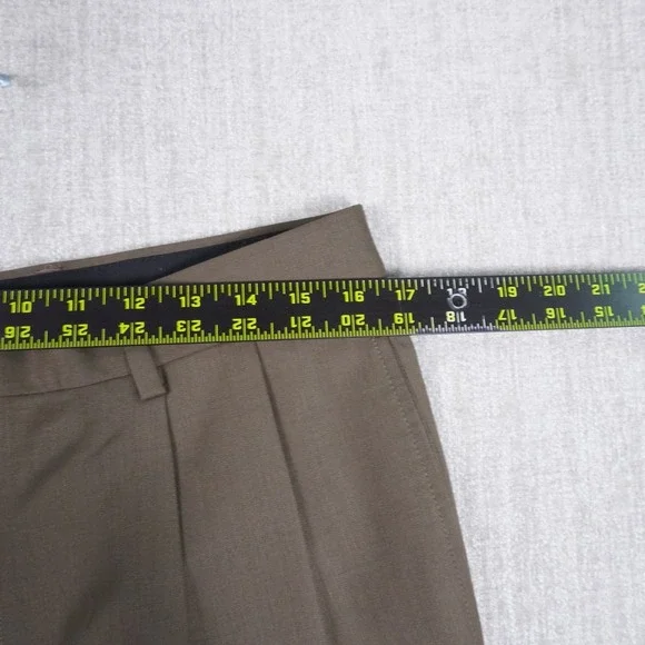JOS A BANK Executive Collection 33x31 Brown 100% Wool Dress Pants Pleated Cuffed - Picture 3 of 11